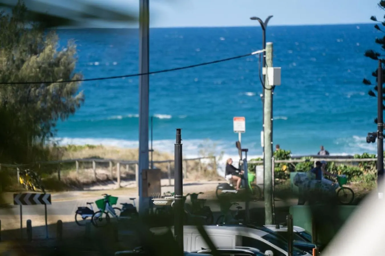 Tjs Beachside Broadbeach Apartment - Views, Wifi Gold Coast 0*,  Australia